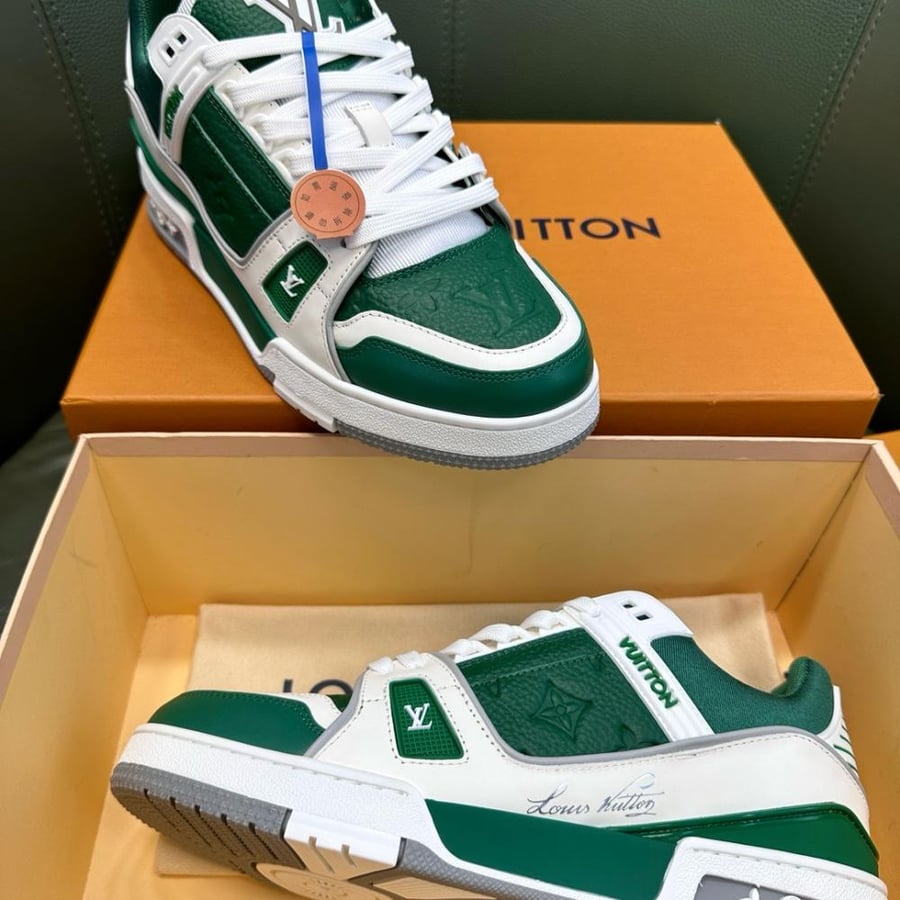 LOUIS VUITTON