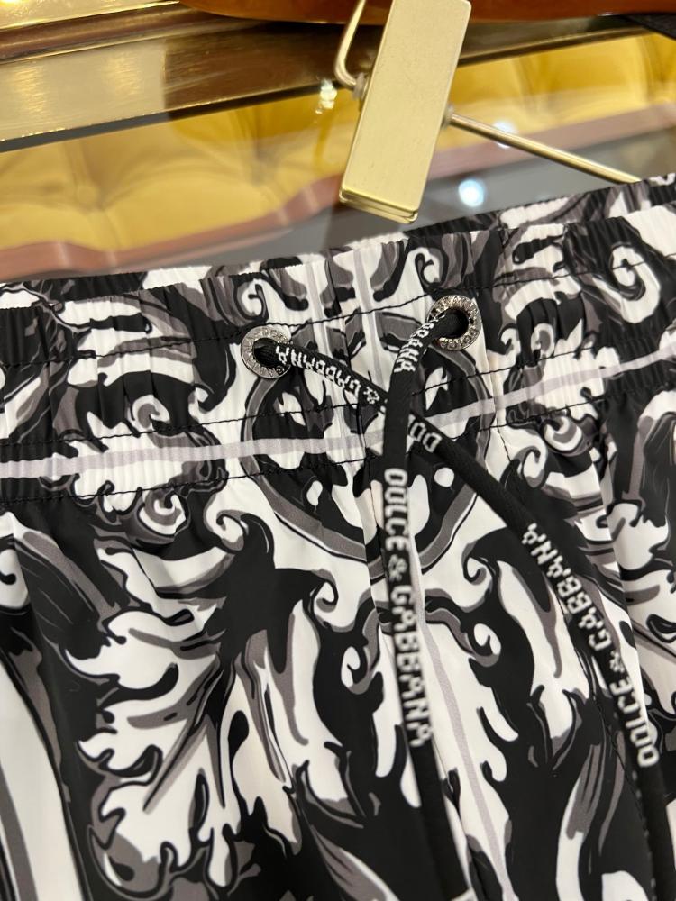 DOLCE & GABBANA