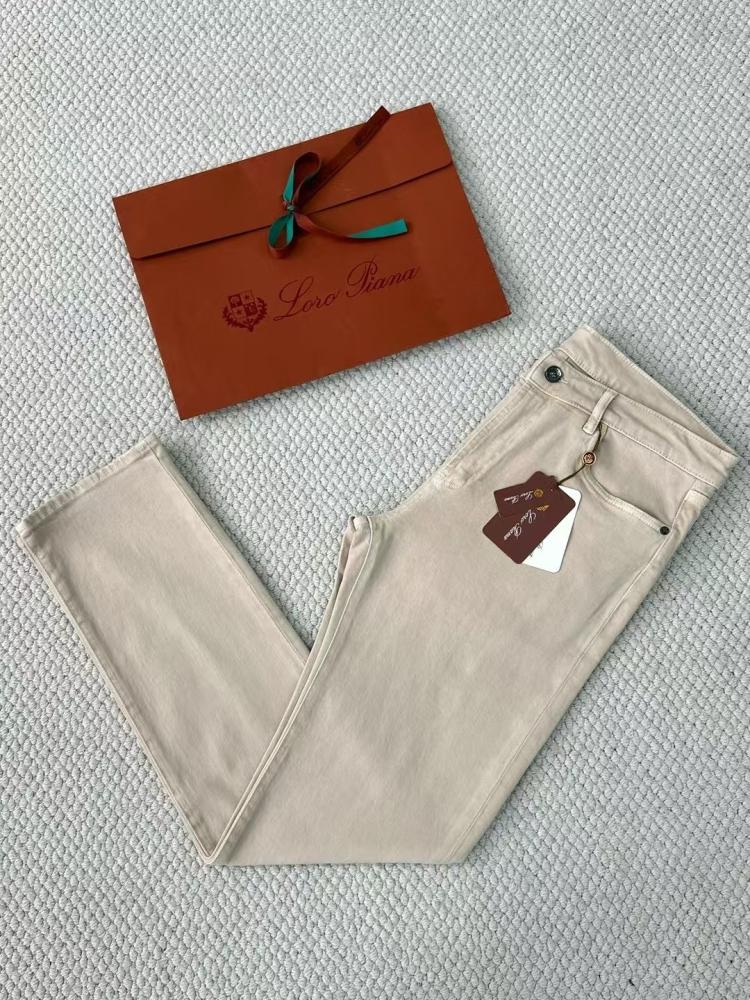 LORO PIANA