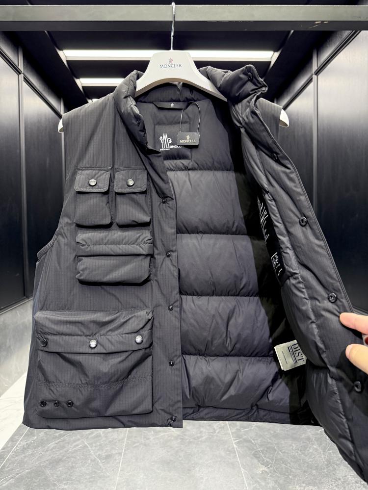 MONCLER
