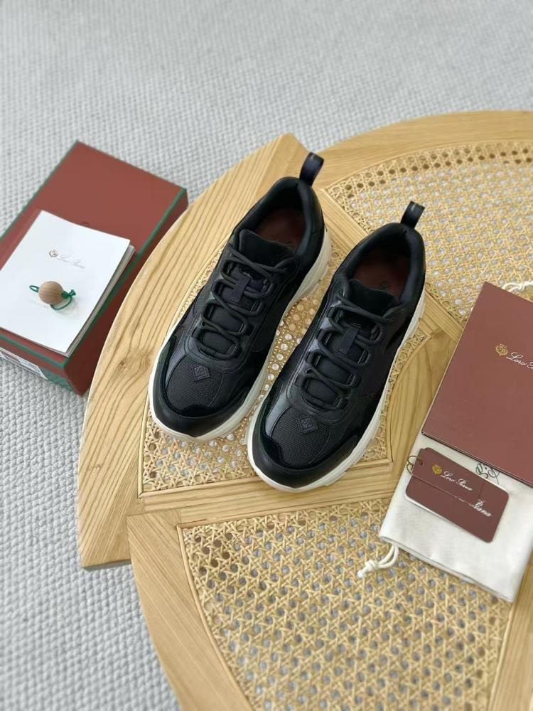 LORO PIANA