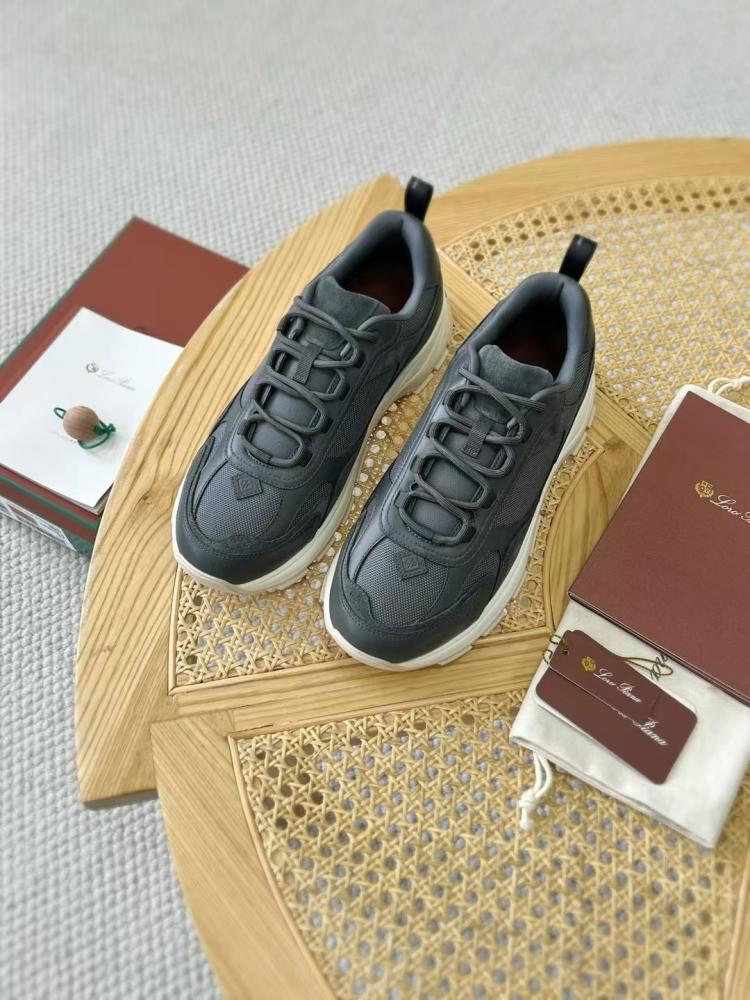 LORO PIANA