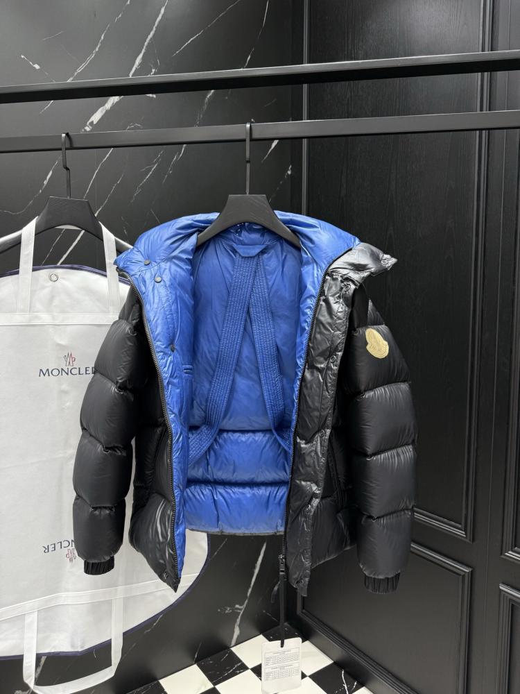 MONCLER