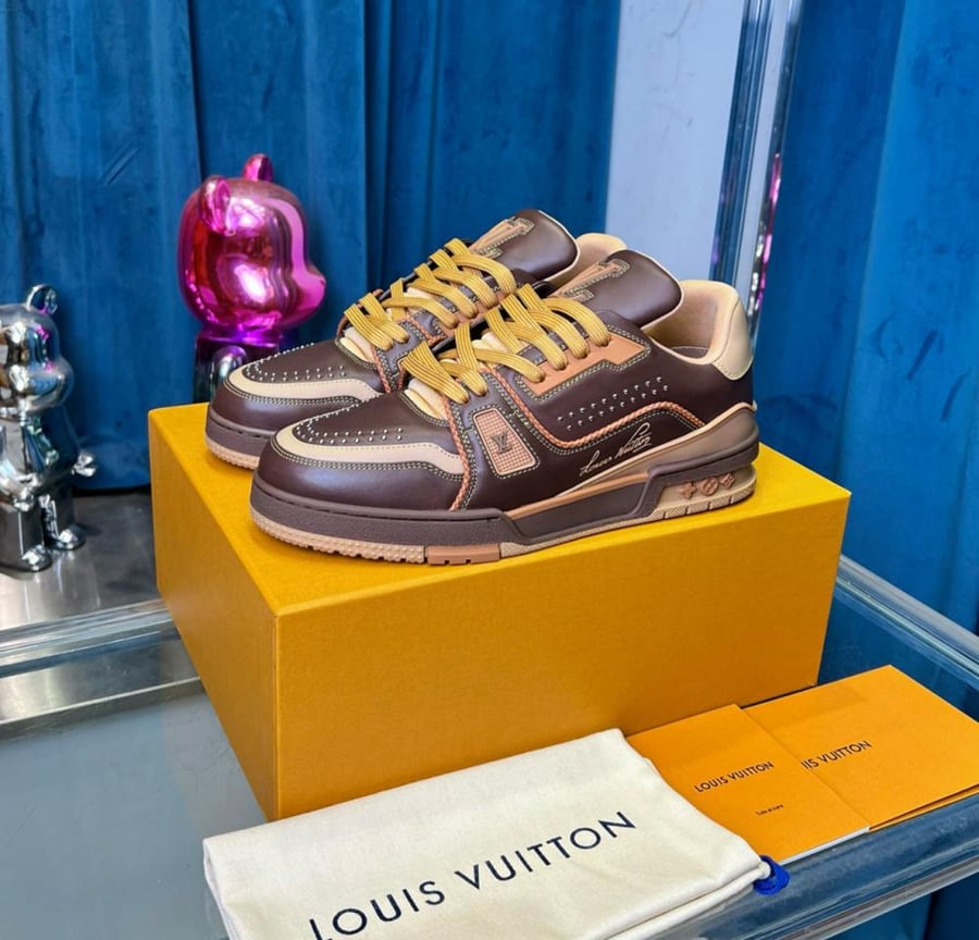 LOUIS VUITTON