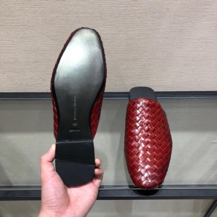 BOTTEGA VENETA