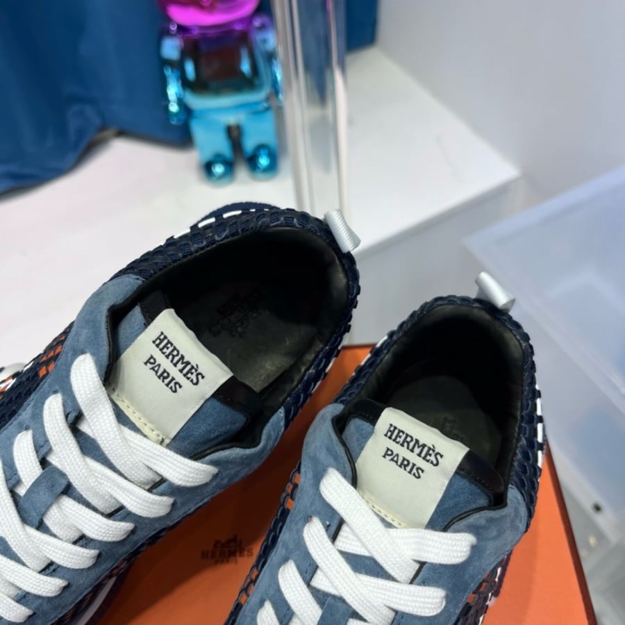 HERMES