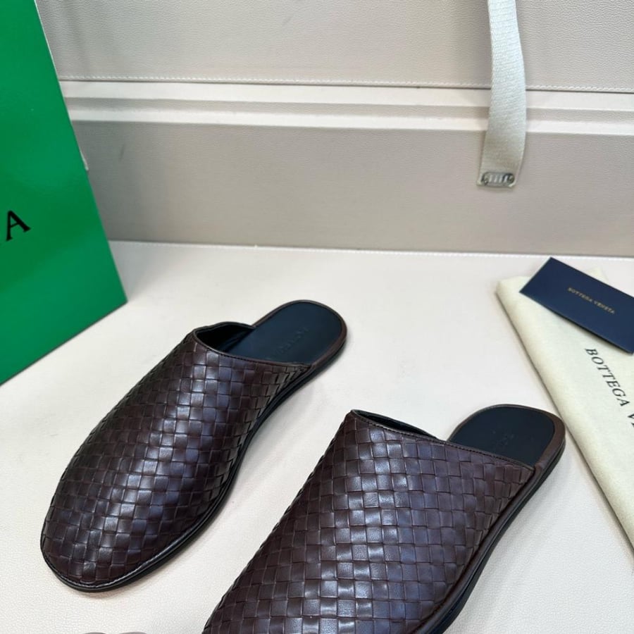 BOTTEGA VENETA