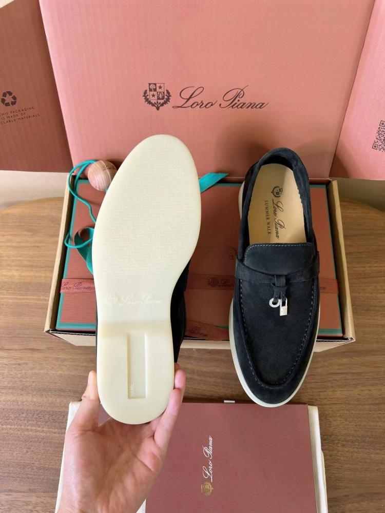 LORO PIANA