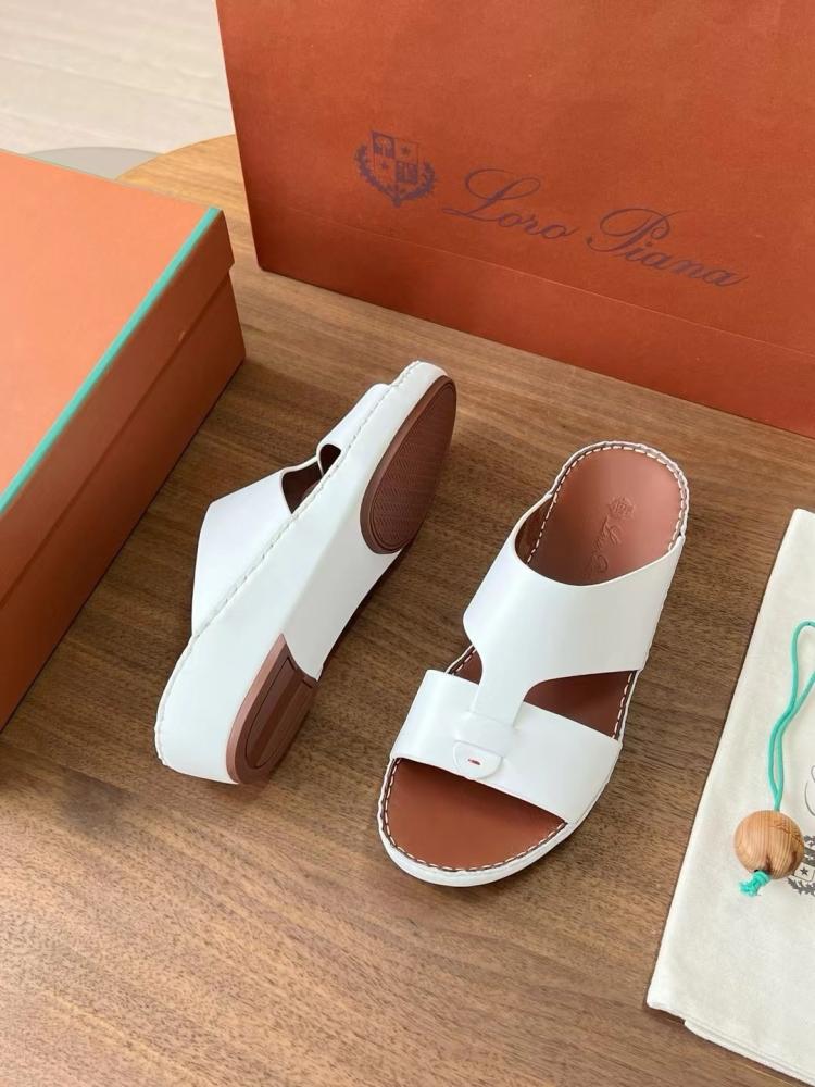 LORO PIANA