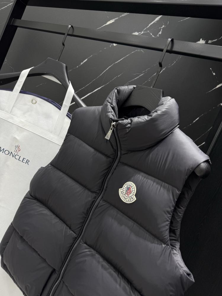 MONCLER