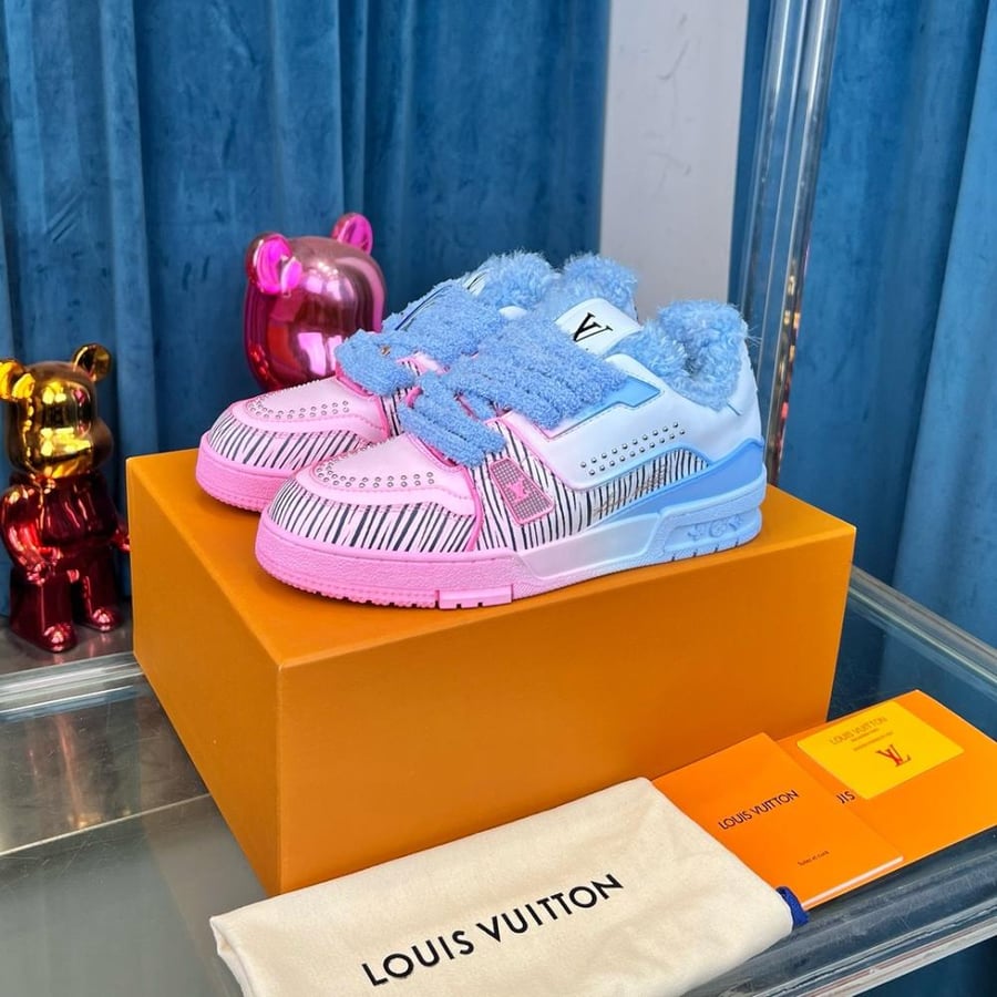 LOUIS VUITTON