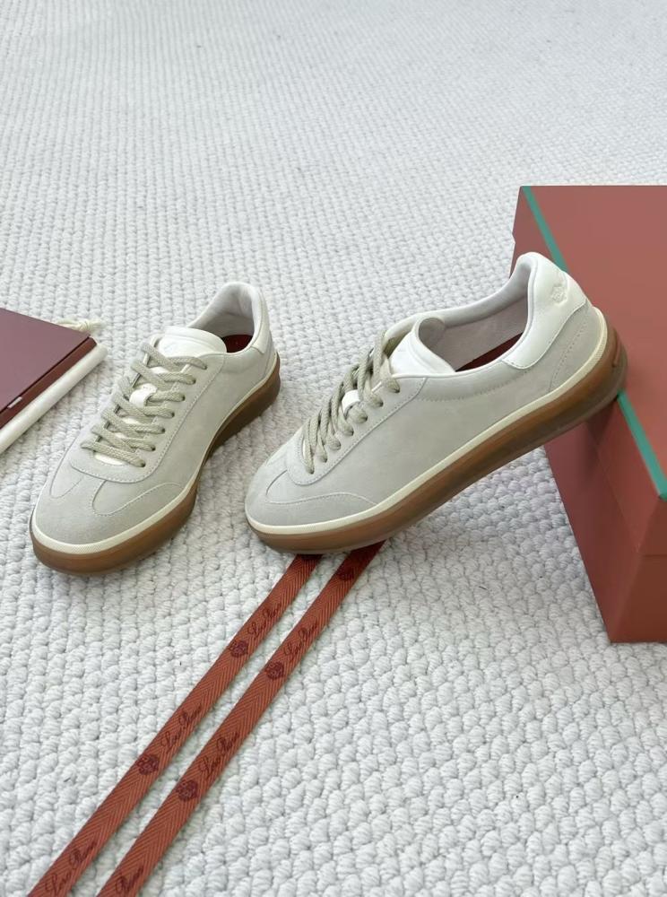 LORO PIANA