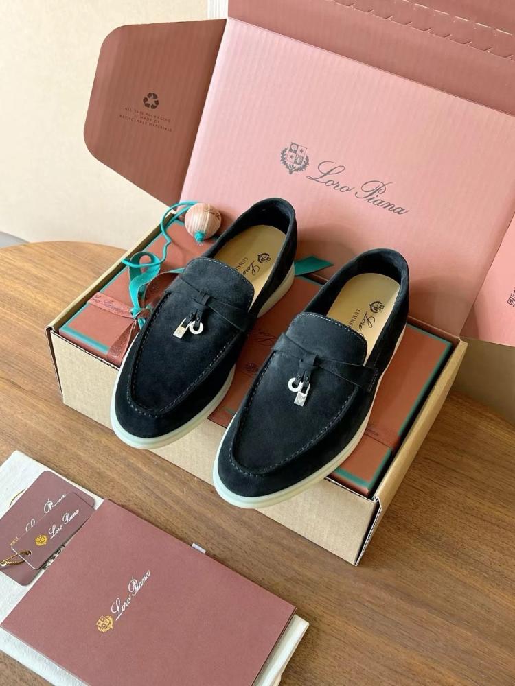 LORO PIANA