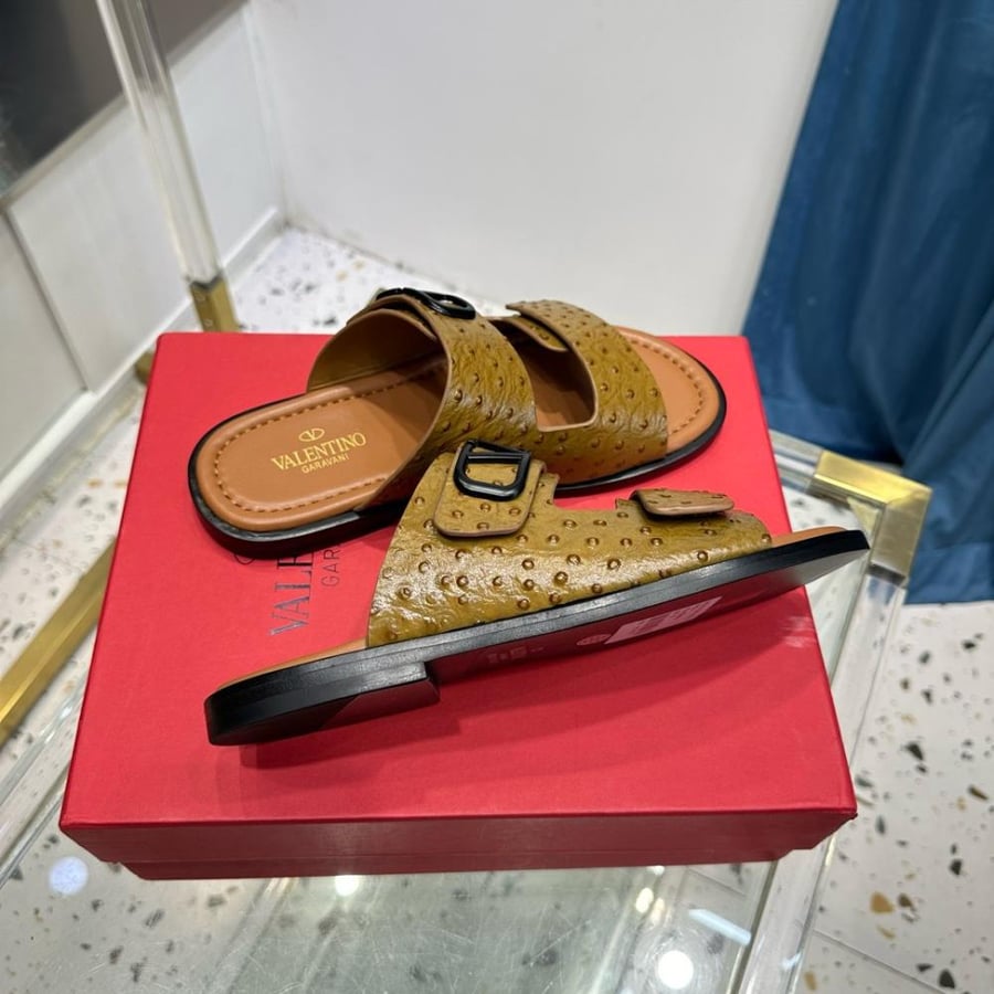 VALENTINO