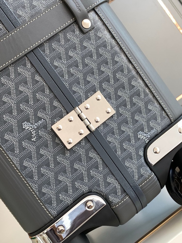 GOYARD