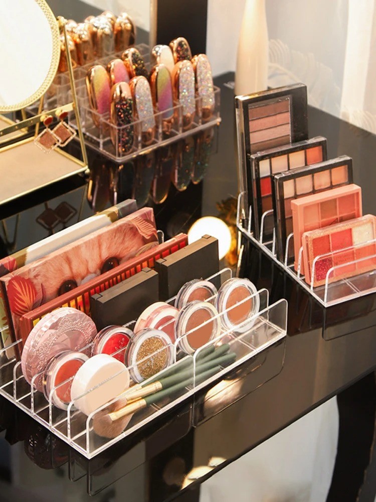 Plastic makeup organizer
