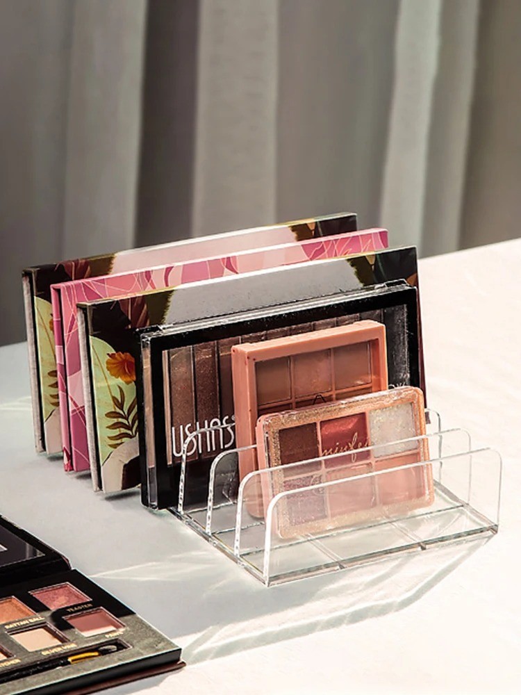 Plastic makeup organizer
