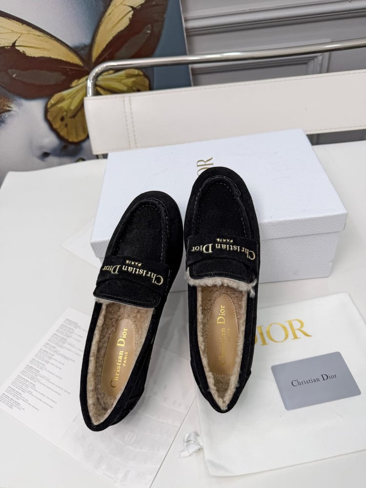 فلات Dior