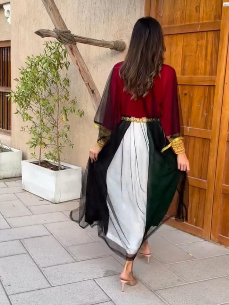 فستان ألوان العلم