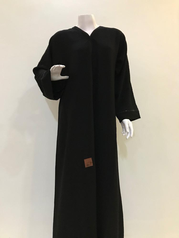 عباية كُم سلسال خفيف وأنيق