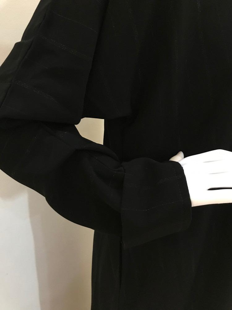عباية سحاب وجيوب مخفية