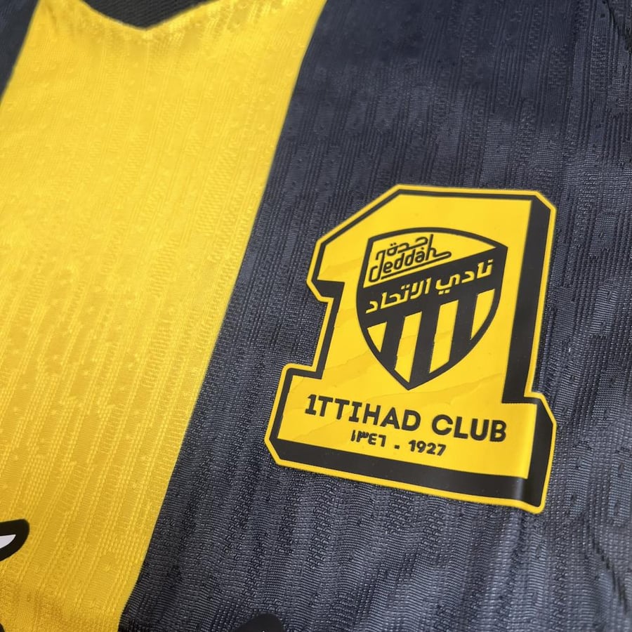 الاتحاد 27 - 26