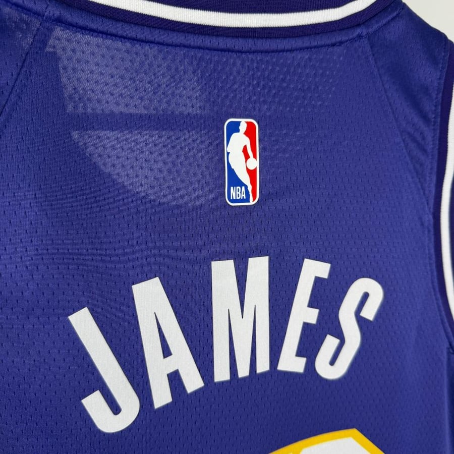 ليكرز JAMES