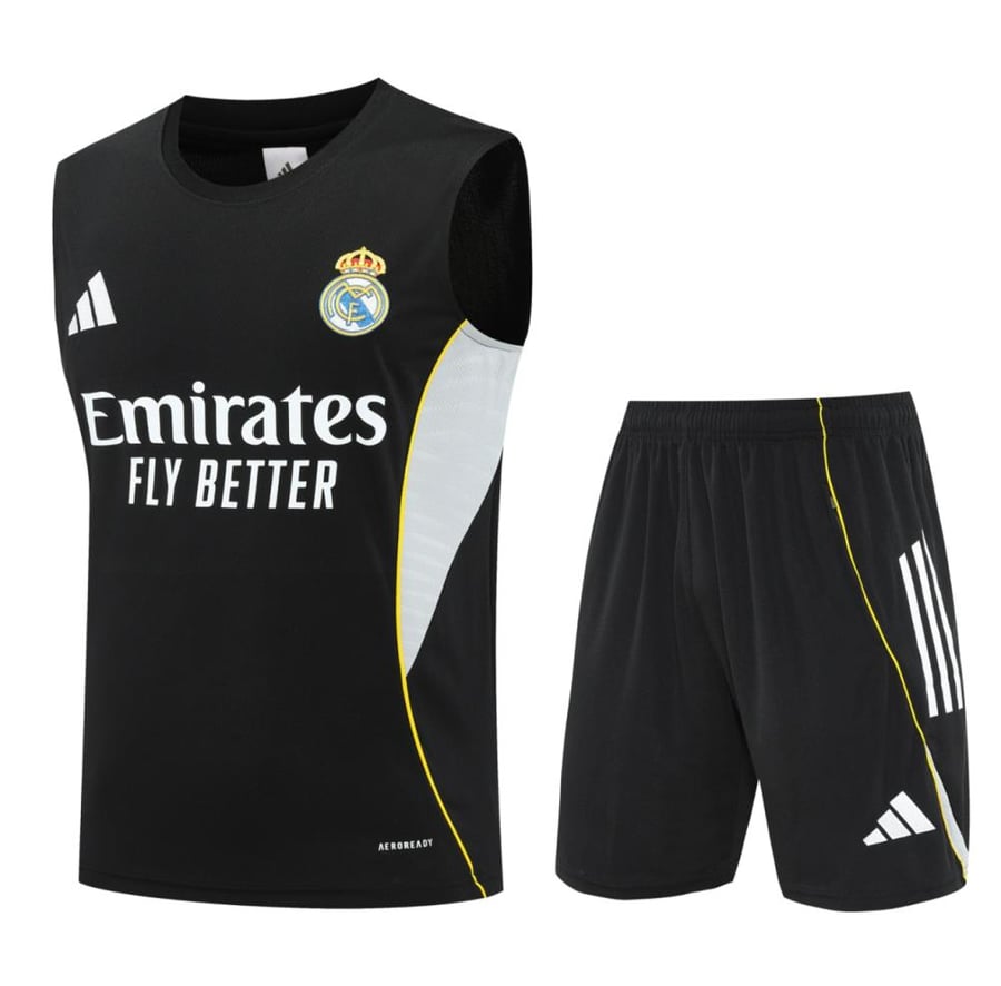 طقم تمارين ريال مدريد