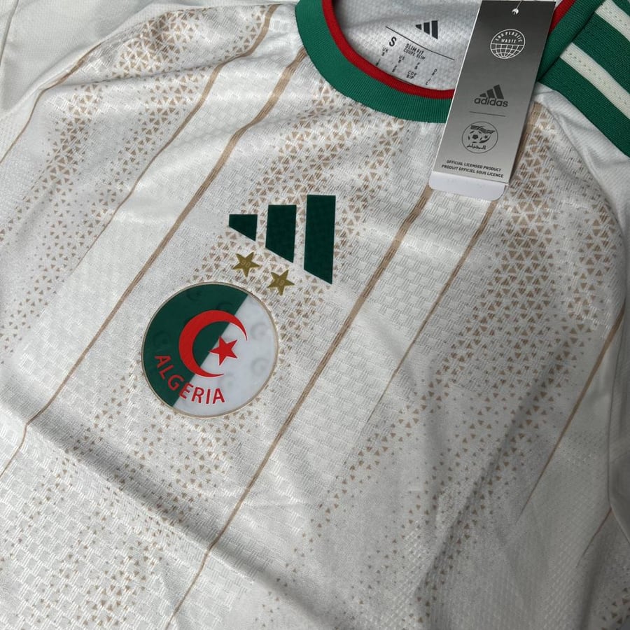 الجزائر