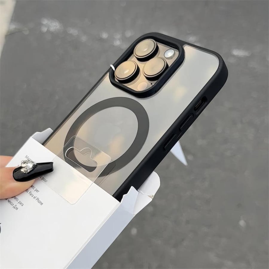 غطاء الحماية بحواف ملونة iphone16 pro max