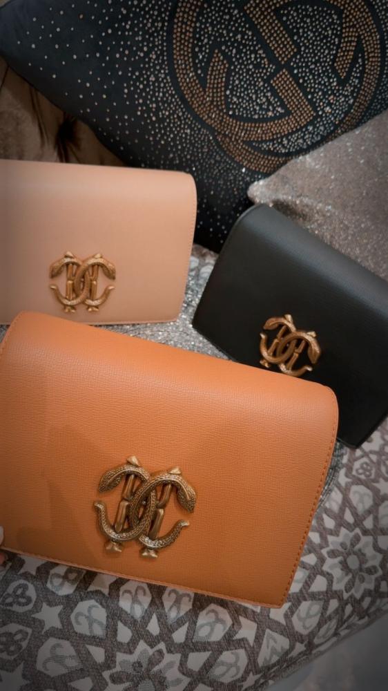 حقيبة روبرتو كافالي (Roberto Cavalli) الفاخرة