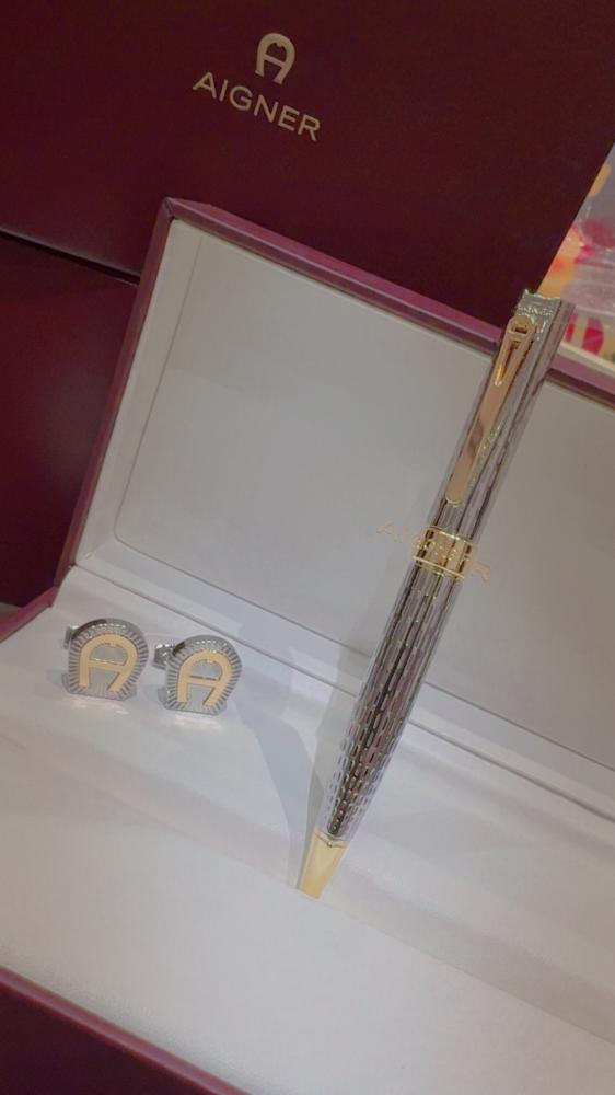 طقم AIGNER الفاخر