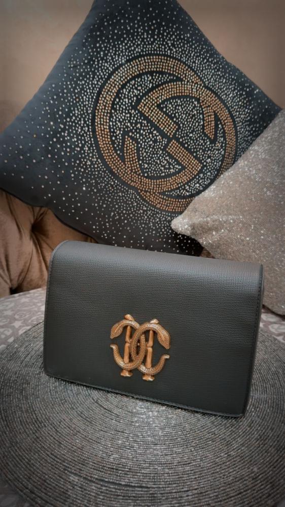 حقيبة روبرتو كافالي (Roberto Cavalli) الفاخرة