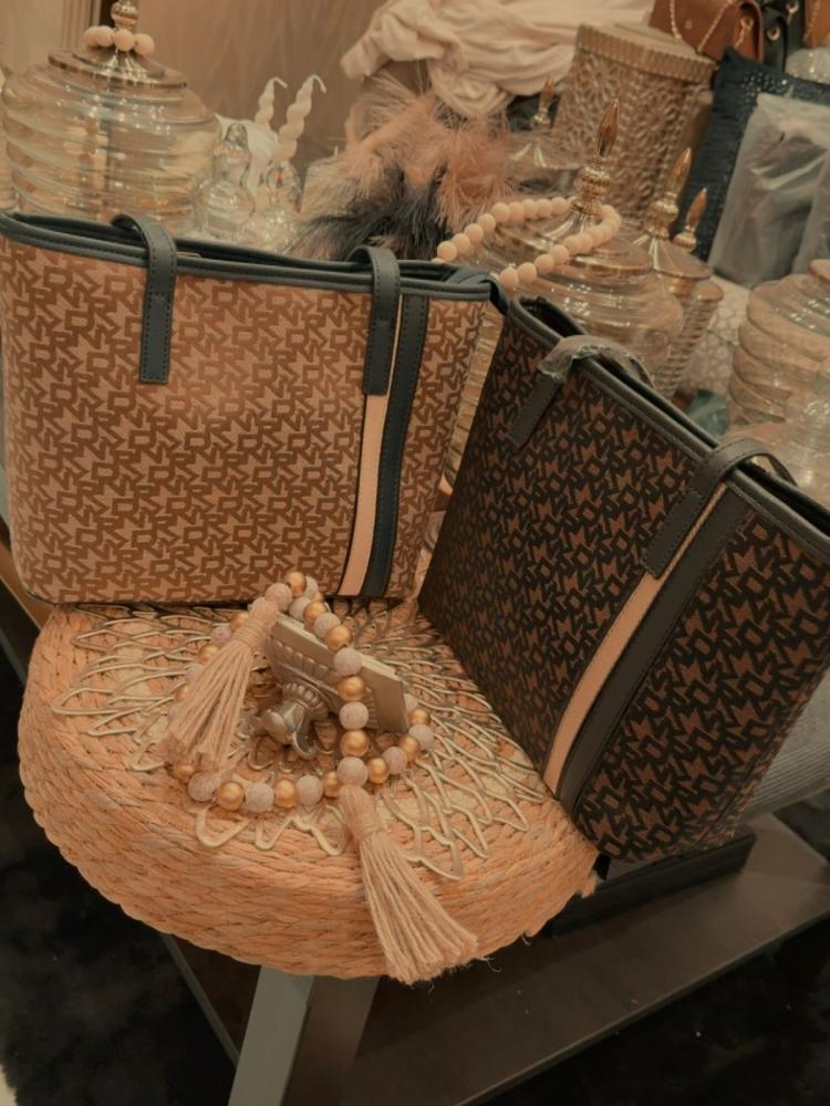 حقيبة DKNY الفاخرة