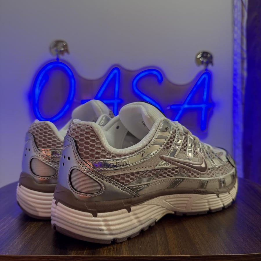 حذاء Nike P-6000 الرياضي - بنفسجي