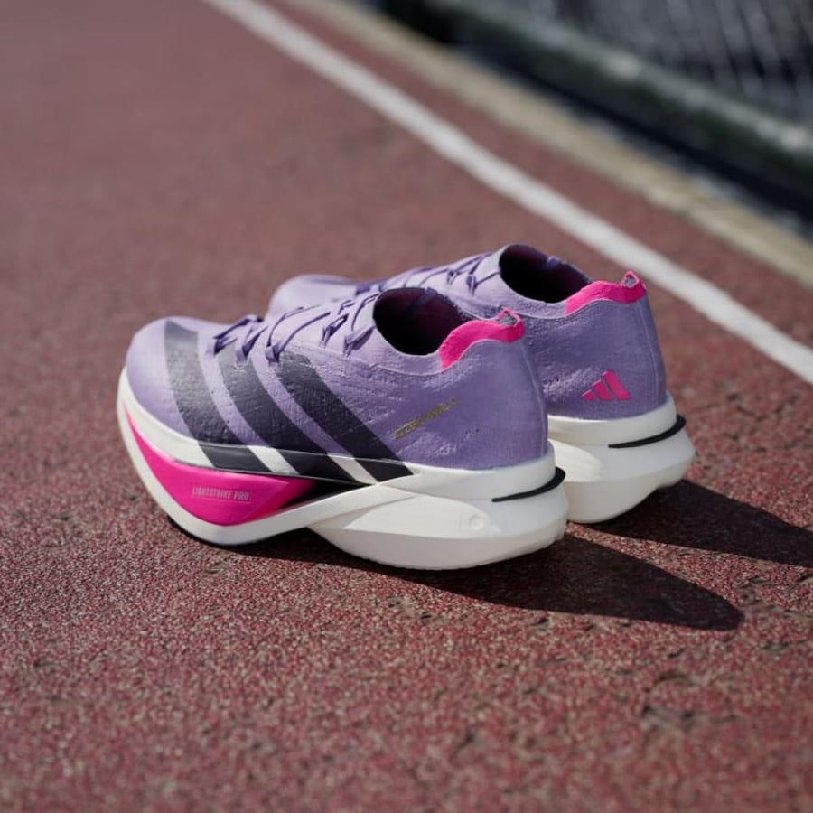 حذاء اديداس اديزيرو برايم اكس 3