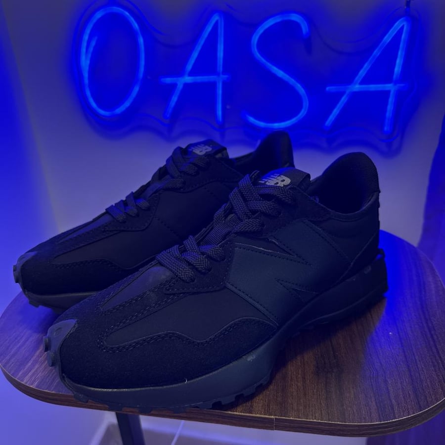 New Balance 327 'Black'