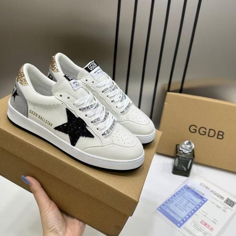 حذاء GOLDEN GOOSE