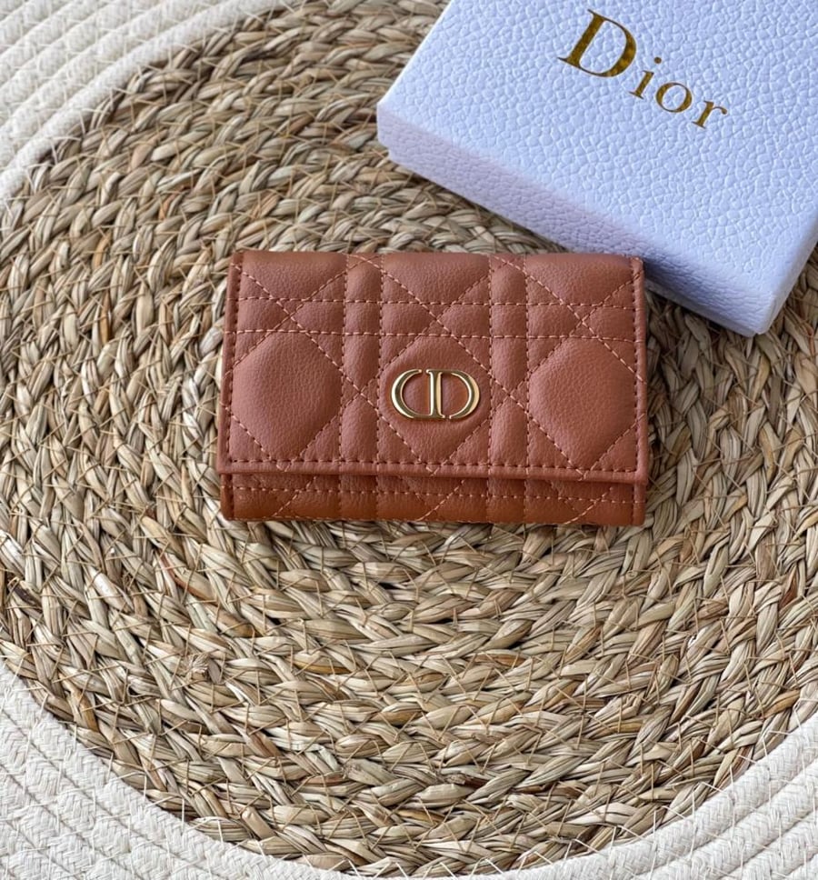 محفظة ديور - Dior
