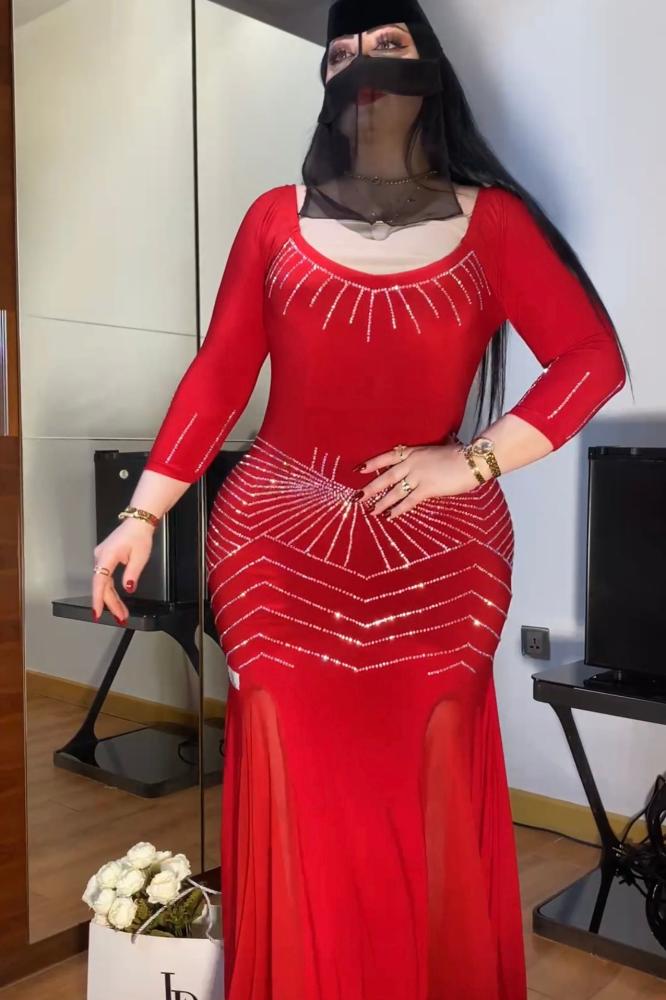 فستان كريستال احمر