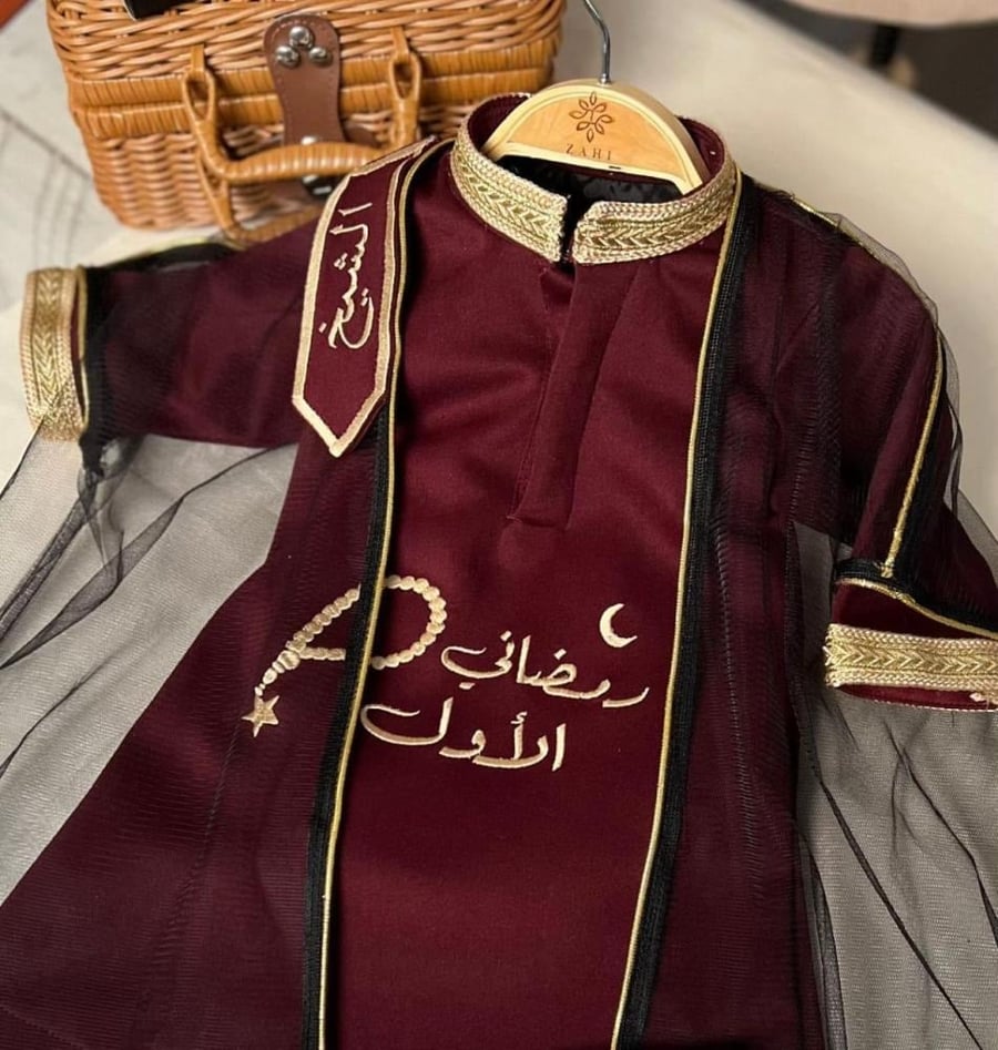 فستان رمضاني الأول  مع  الوشاح