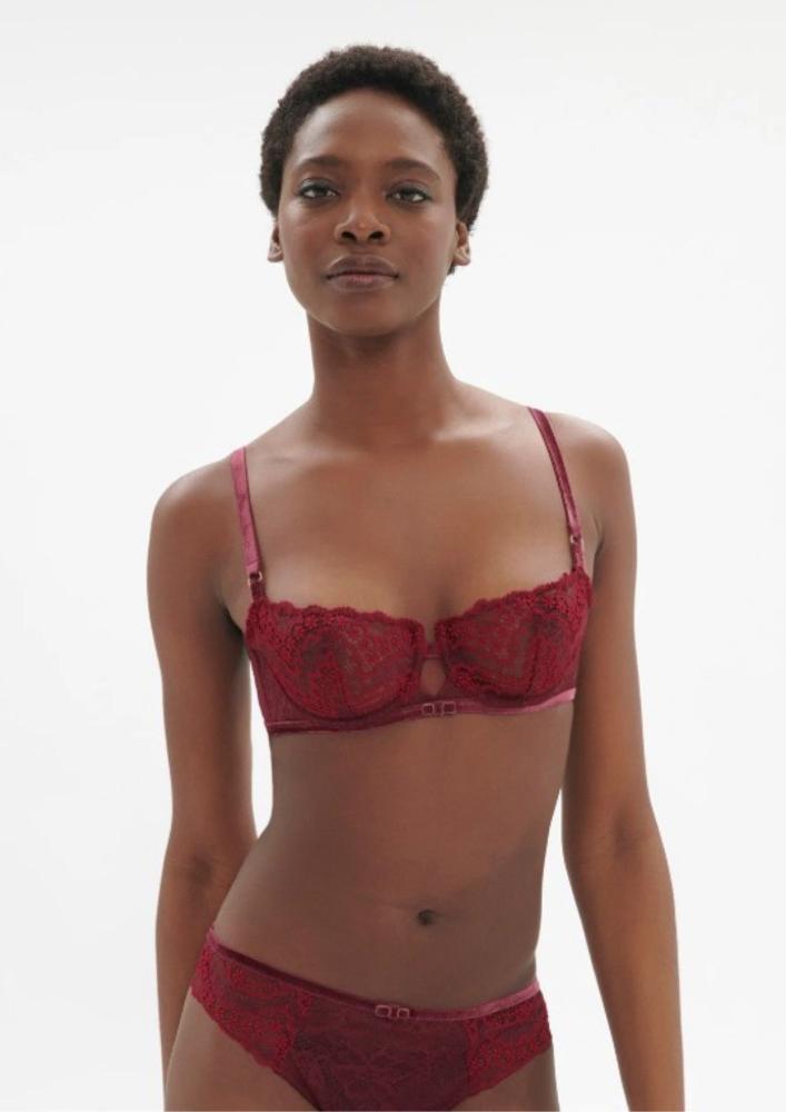 Simone Pérèle - Scenario Sheer Demi