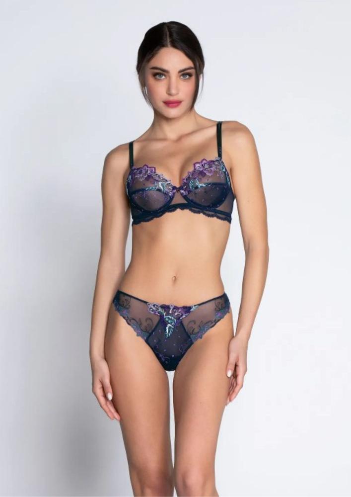 Lise Charmel - Brief