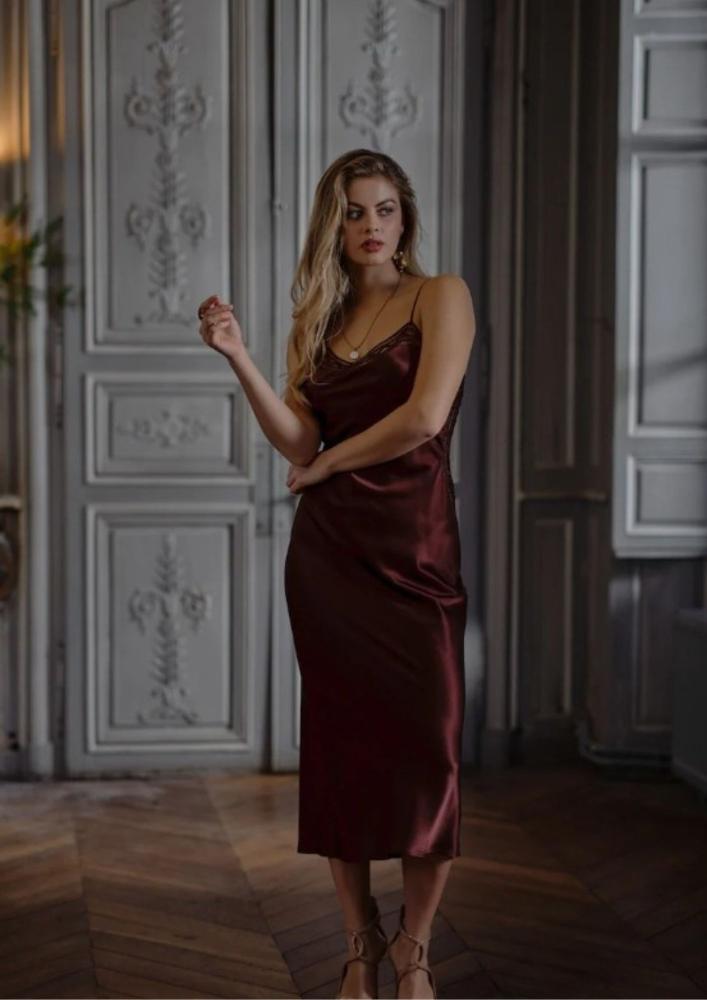 Marjolaine - Long silk nightie with sexy back details