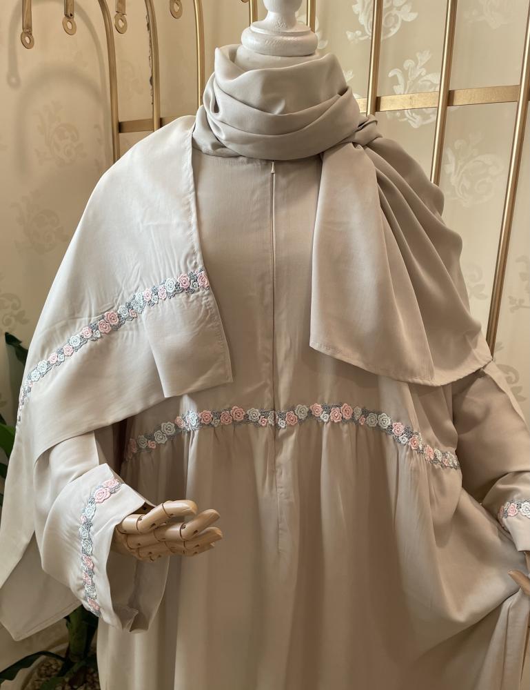 جلال صلاة سحاب بكسرات على الصدر