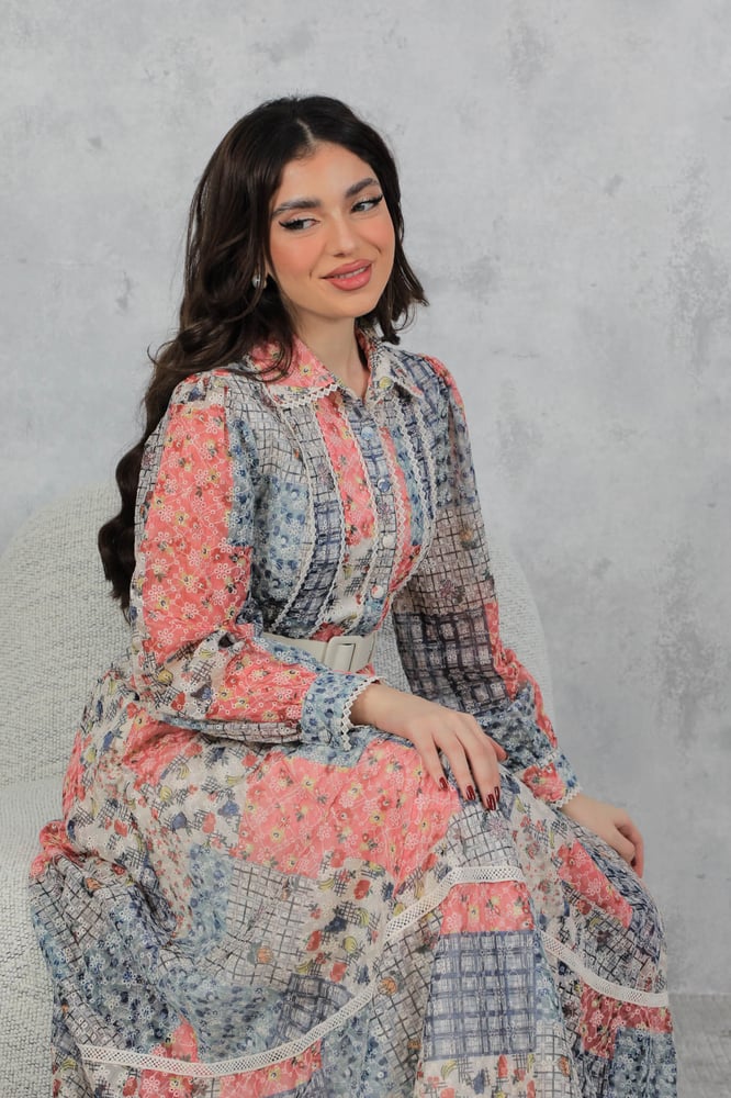 فستان ماكسي بطبعة أزهار