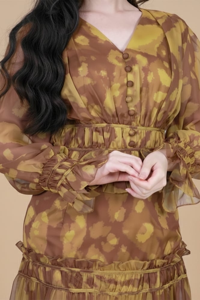 طقم تنورة وبلوزة بزم باكمام بف