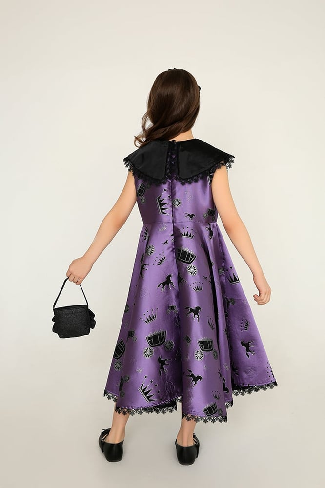 Horse dress, I am amazed
