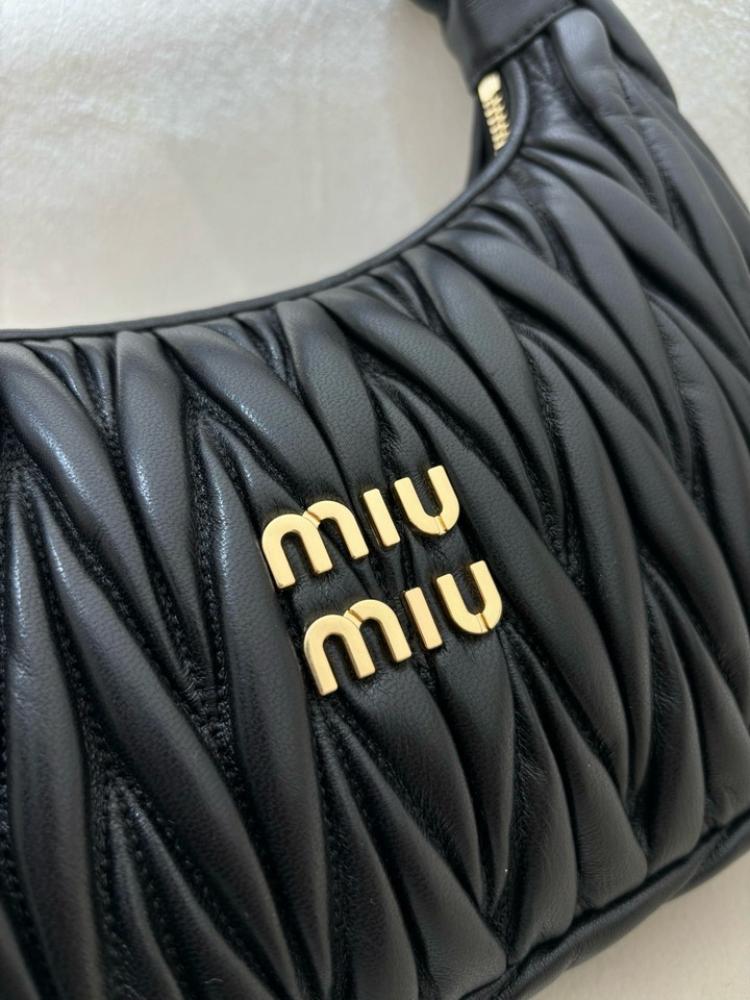 MiuMiu Wander- Master Quality