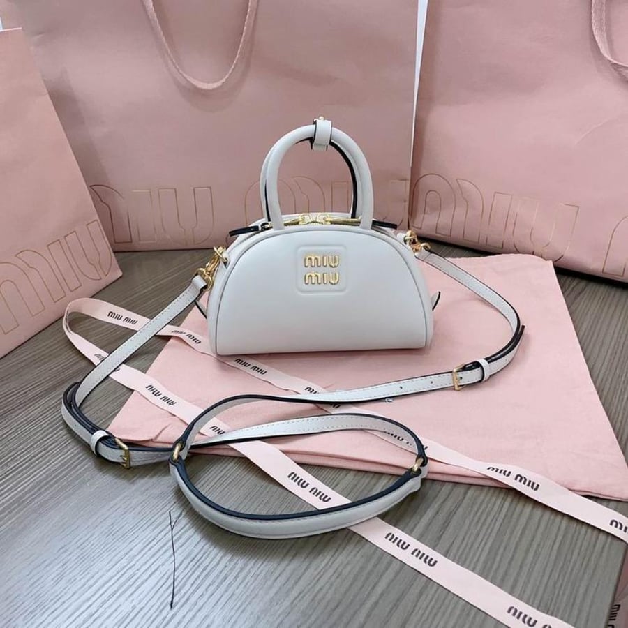 MiuMiu- Master Quality
